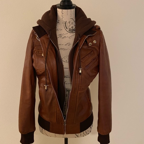 Women's Bomber Cognac Brown Leather Jacket with Removeable Hood - Picture 5 of 9